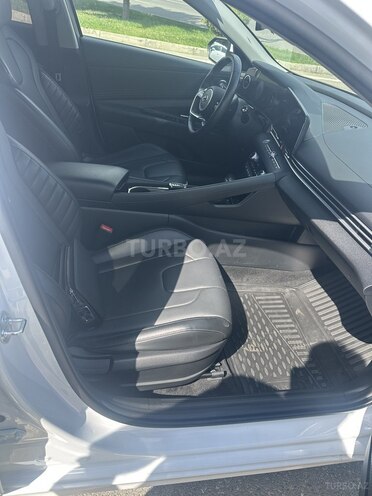 Hyundai Elantra 2023, 94,000 km - 2.0 l - Bakı