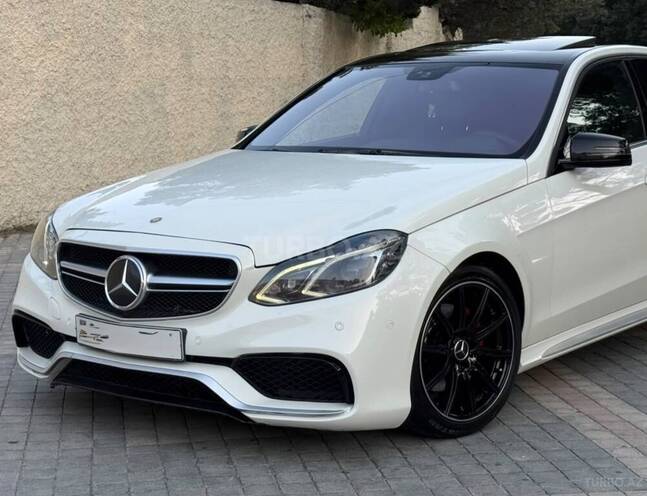 Mercedes E 200 2010, 187,326 km - 1.8 l - Sumqayıt