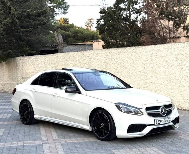 Mercedes E 200 2010, 187,326 km - 1.8 l - Sumqayıt