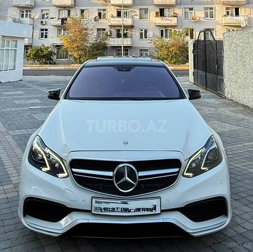 Mercedes E 200 2010, 187,326 km - 1.8 l - Sumqayıt