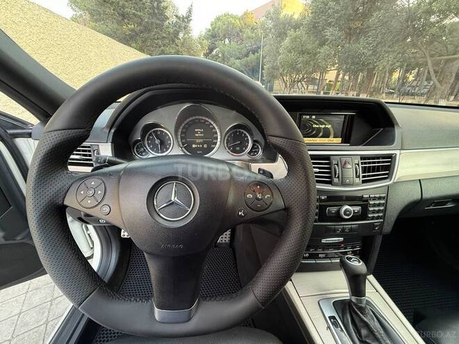 Mercedes E 200 2010, 187,326 km - 1.8 l - Sumqayıt