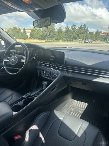 Hyundai Elantra 2023, 94,000 km - 2.0 l - Bakı