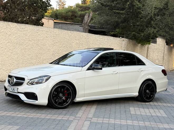 Mercedes E 200 2010, 187,326 km - 1.8 l - Sumqayıt