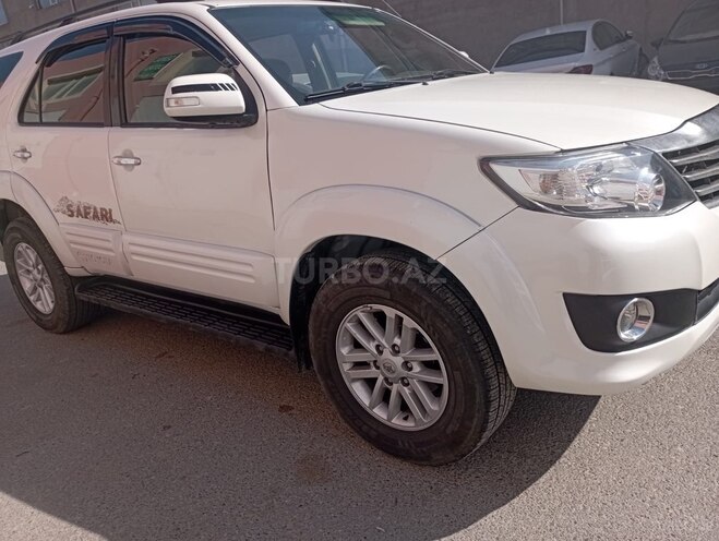 Toyota Fortuner 2013, 129,000 km - 2.7 l - Bakı