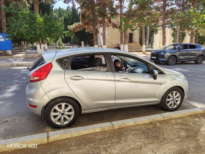 Ford Fiesta 2012, 219,000 km - 1.6 l - Bakı