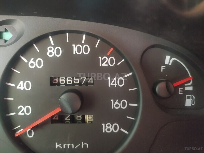 Hyundai H-1 1999, 360,000 km - 2.4 л - Bakı