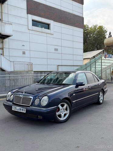 Mercedes E 240 1999, 400,000 km - 2.4 l - Gəncə
