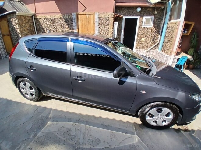 Hyundai i30 2009, 330,000 km - 1.4 л - Bakı