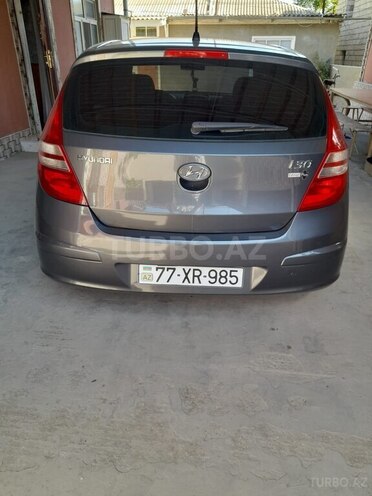 Hyundai i30 2009, 330,000 km - 1.4 л - Bakı