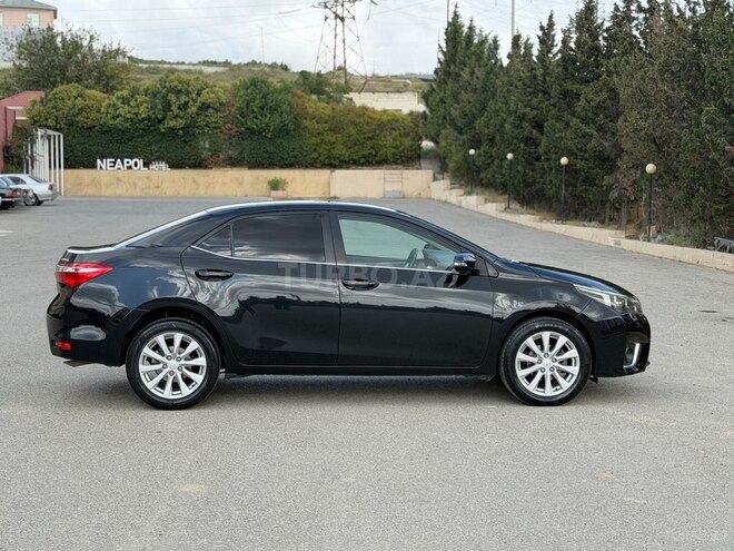 Toyota Corolla 2014, 190,000 km - 1.6 l - Bakı