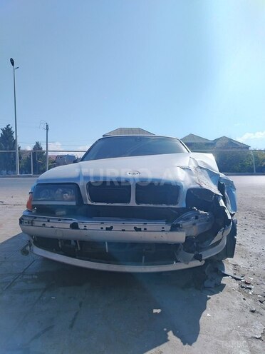 BMW 728 1997, 198,000 km - 2.8 l - Sumqayıt