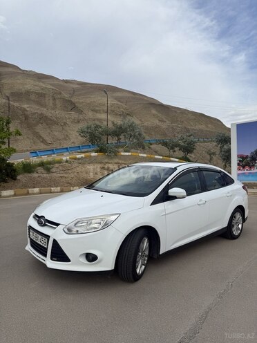 Ford Focus 2013, 223,535 km - 1.6 л - Naxçıvan