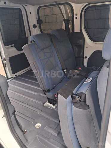 Ford Tourneo Connect 2010, 425,000 km - 1.8 l - Bakı