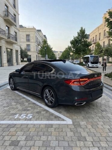 Hyundai Grandeur 2017, 177,000 km - 2.2 л - Bakı