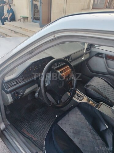 Mercedes 220 E 1994, 615,000 km - 2.2 l - Bakı