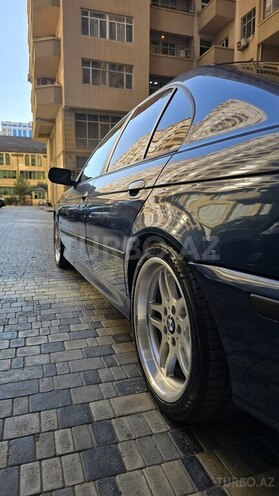 BMW 525 2001, 270,000 km - 2.5 l - Bakı