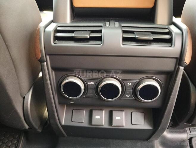 Land Rover Defender 2023, 56,500 km - 3.0 l - Bakı