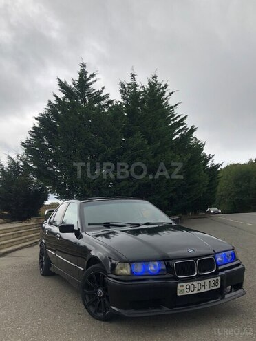 BMW 316 1993, 325,006 km - 1.6 l - Qusar
