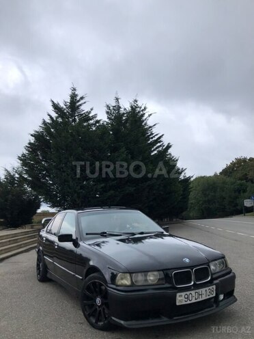 BMW 316 1993, 325,006 km - 1.6 l - Qusar