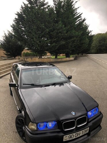 BMW 316 1993, 325,006 km - 1.6 l - Qusar