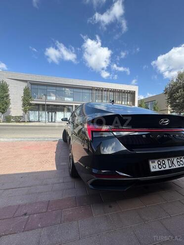 Hyundai Elantra 2022, 111,410 km - 1.6 l - Bakı
