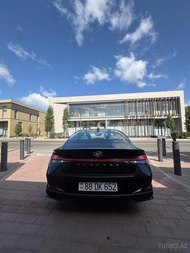 Hyundai Elantra 2022, 111,410 km - 1.6 l - Bakı