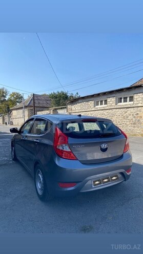 Hyundai Accent 2014, 234,964 km - 1.6 л - Şəki