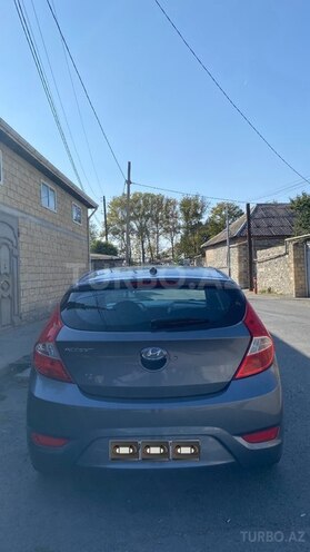 Hyundai Accent 2014, 234,964 km - 1.6 л - Şəki