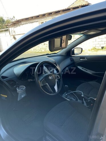 Hyundai Accent 2014, 234,964 km - 1.6 л - Şəki