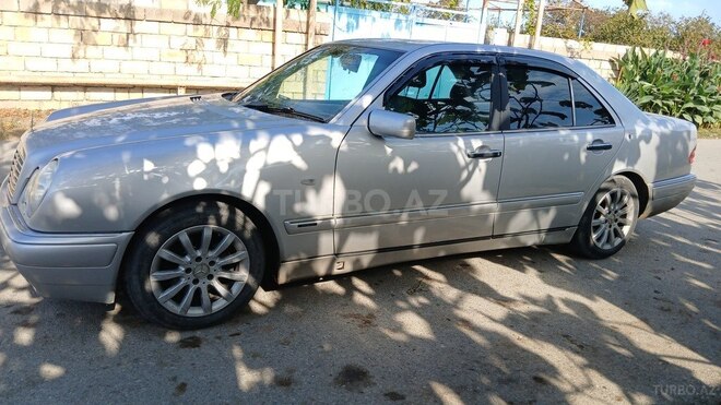 Mercedes E 230 1996, 400,000 km - 2.3 l - Xaçmaz