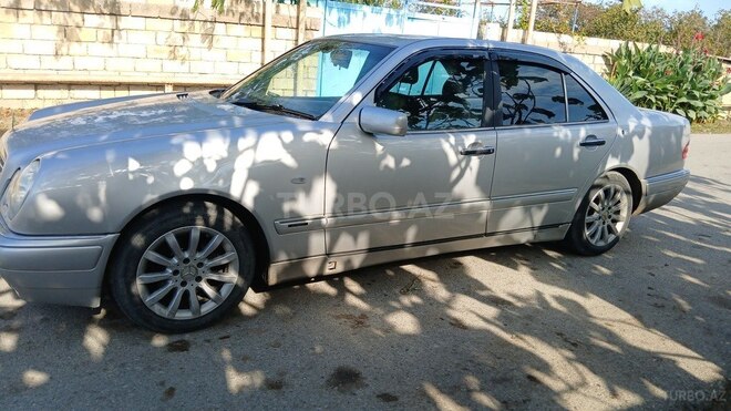 Mercedes E 230 1996, 400,000 km - 2.3 l - Xaçmaz