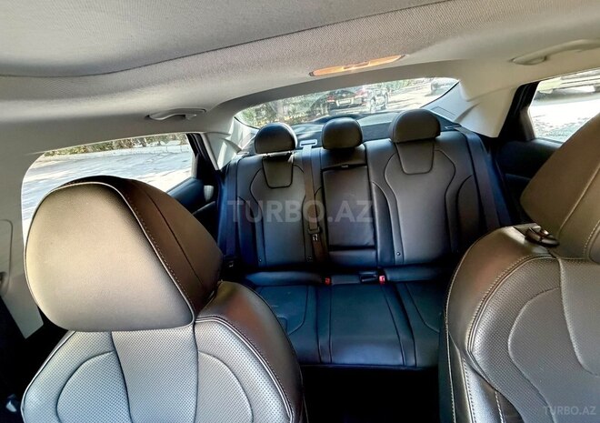 Hyundai Elantra 2023, 98,000 km - 2.0 l - Bakı