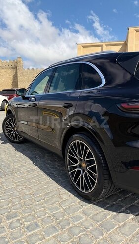 Porsche Cayenne 2018, 84,000 km - 3.0 l - Bakı
