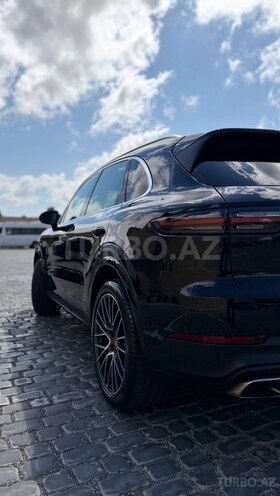 Porsche Cayenne 2018, 84,000 km - 3.0 l - Bakı