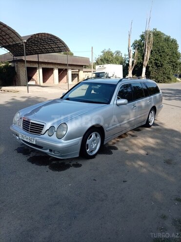 Mercedes E 220 2001, 650,000 km - 2.2 l - Lənkəran