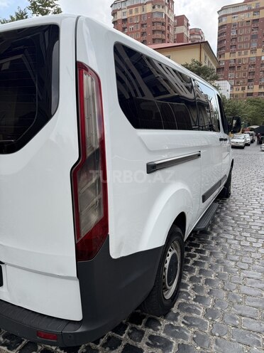 Ford Tourneo Custom 2015, 235,000 km - 2.0 l - Bakı