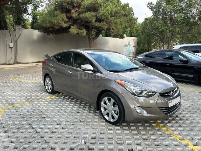 Hyundai Elantra 2013, 194,731 km - 1.8 л - Bakı