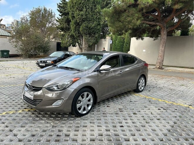 Hyundai Elantra 2013, 194,731 km - 1.8 л - Bakı