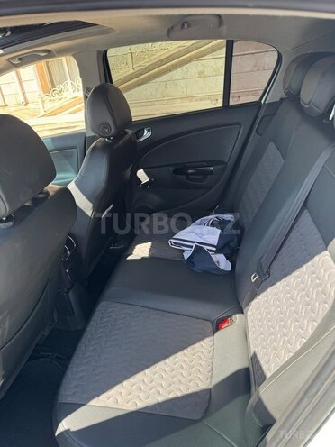 Opel Corsa 2014, 250,000 km - 1.4 l - Naxçıvan