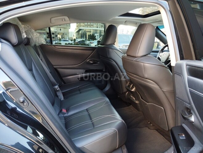 Lexus ES 250 2022, 111,934 km - 2.5 л - Bakı