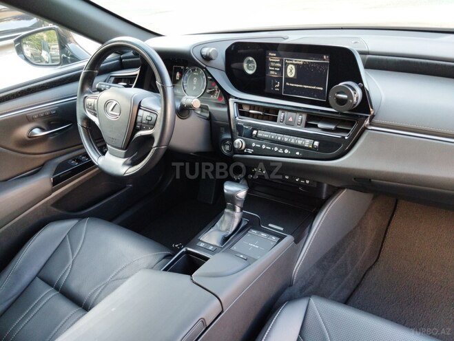 Lexus ES 250 2022, 111,934 km - 2.5 л - Bakı