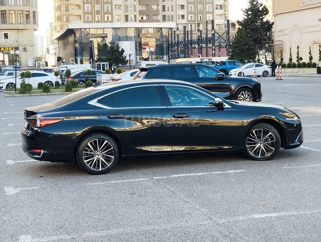 Lexus ES 250 2022, 111,934 km - 2.5 л - Bakı