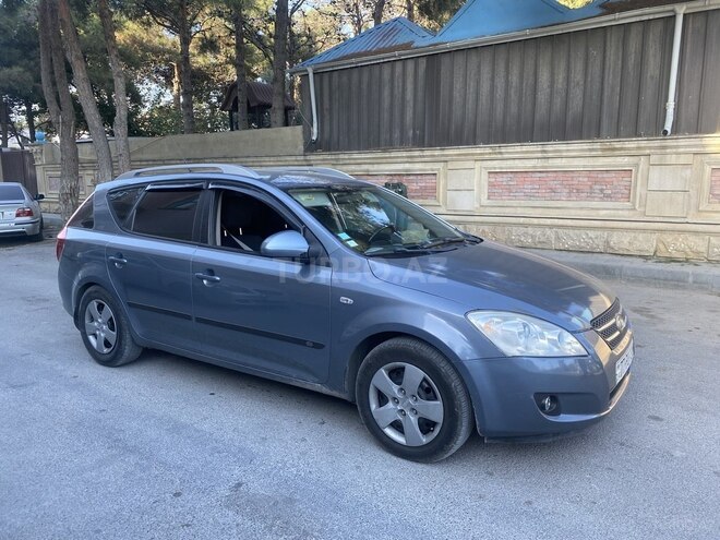 Kia  2008, 343,434 km - 1.6 l - Bakı