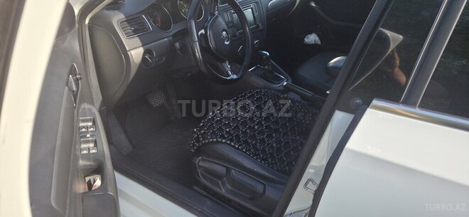 Volkswagen Jetta 2016, 235,000 km - 1.4 l - Zaqatala