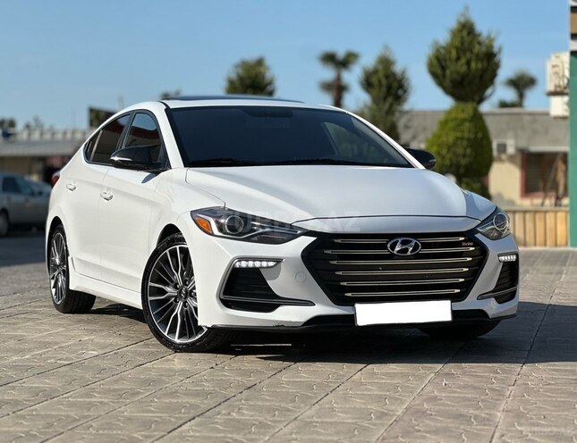 Hyundai Elantra 2018, 120,701 km - 1.6 л - Bakı