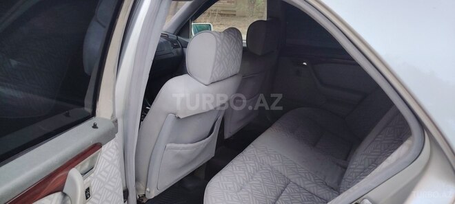 Mercedes C 220 1994, 522,000 km - 2.2 l - Sumqayıt