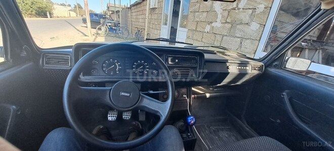 LADA (VAZ) 2107 2011, 25,000 km - 1.5 l - Biləsuvar