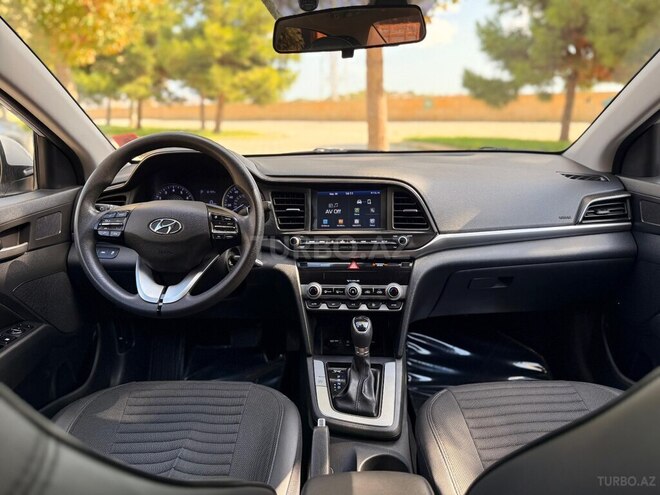 Hyundai Elantra 2019, 151,278 km - 2.0 л - Bakı