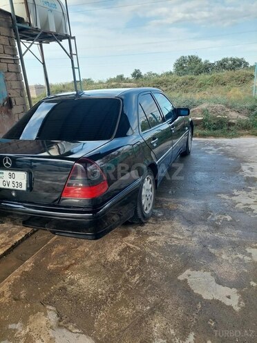 Mercedes C 220 1995, 291,000 km - 2.2 l - İmişli