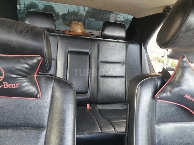 Mercedes C 220 1995, 291,000 km - 2.2 l - İmişli